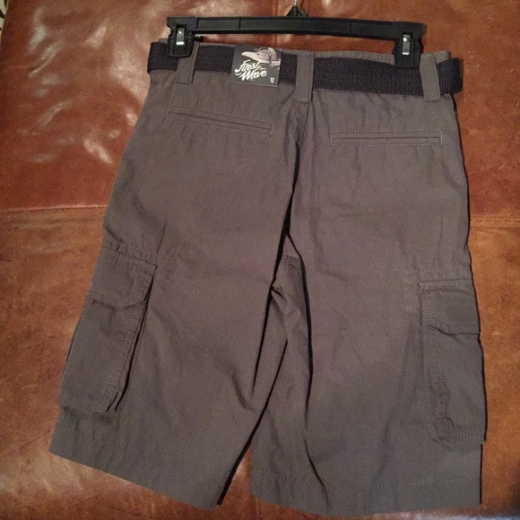 NWT First Wave boys cargo shorts - Picture 2 of 5